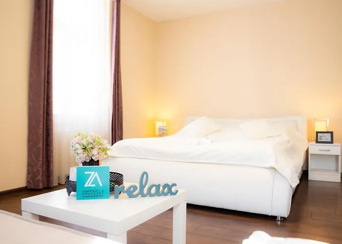 Promenade By Zetta Konukevi